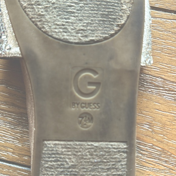 Guess Rhinestone Slides - Picture 5 of 5